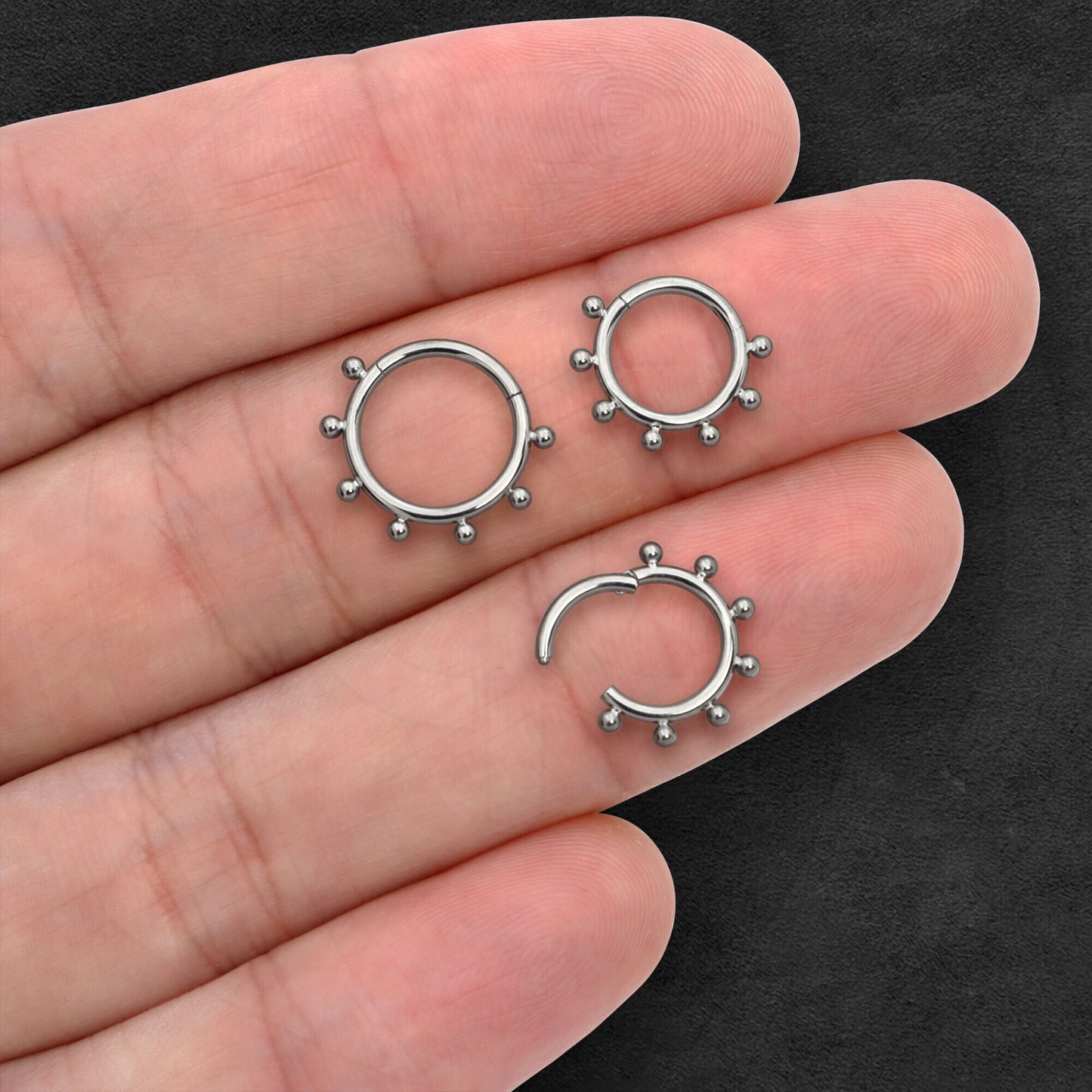 Titanium Clicker Ring with Eight Beads